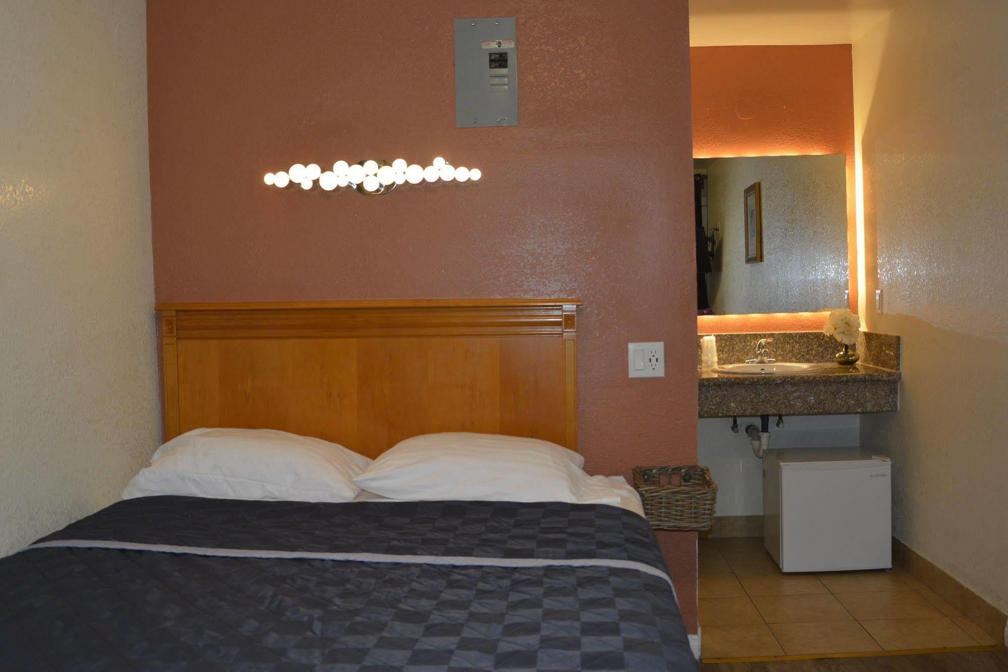 Lincoln Park Motel Los Angeles Bagian luar foto